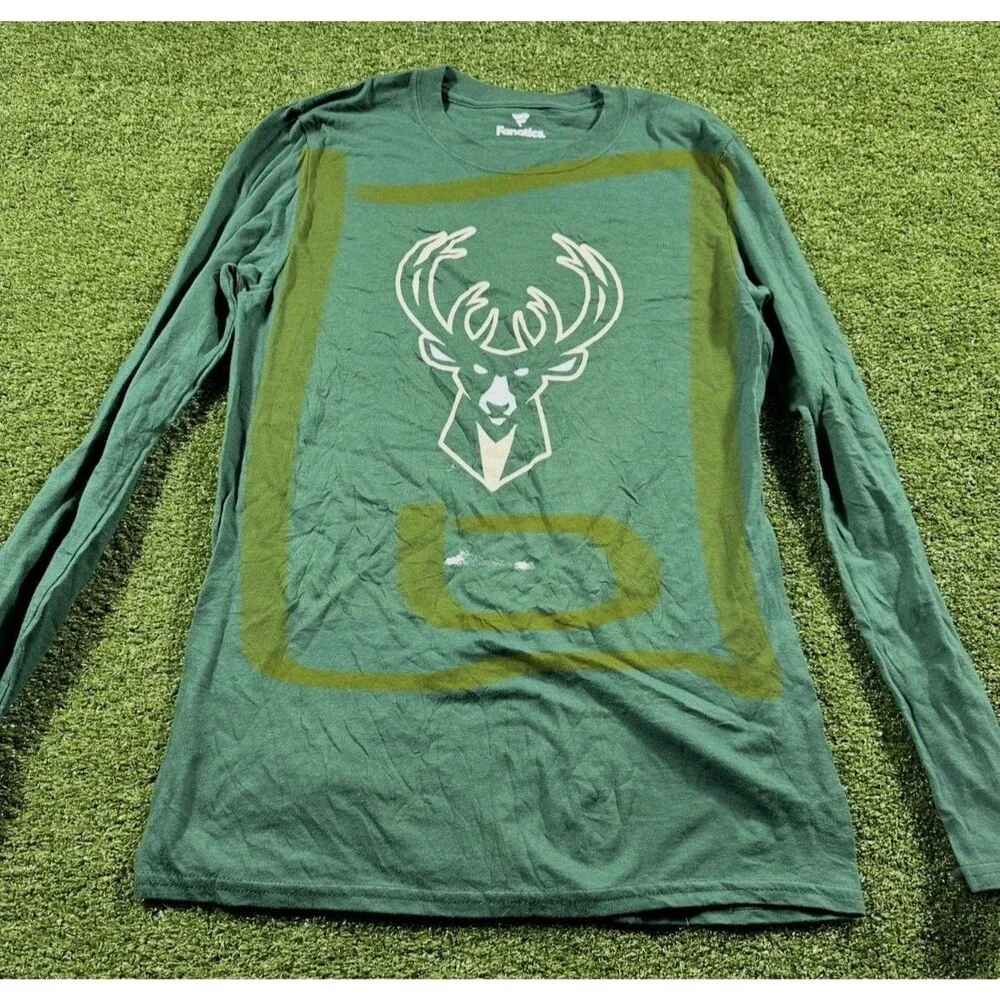 Fanatics Milwaukee Bucks Mens S Basketball Shirt Long Sleeve NWOT